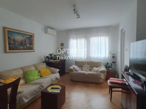Stan in Vračar Centar