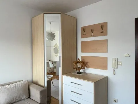 Prodaja, jednosoban stan, 28m², Novi Sad, Srbija - image 3