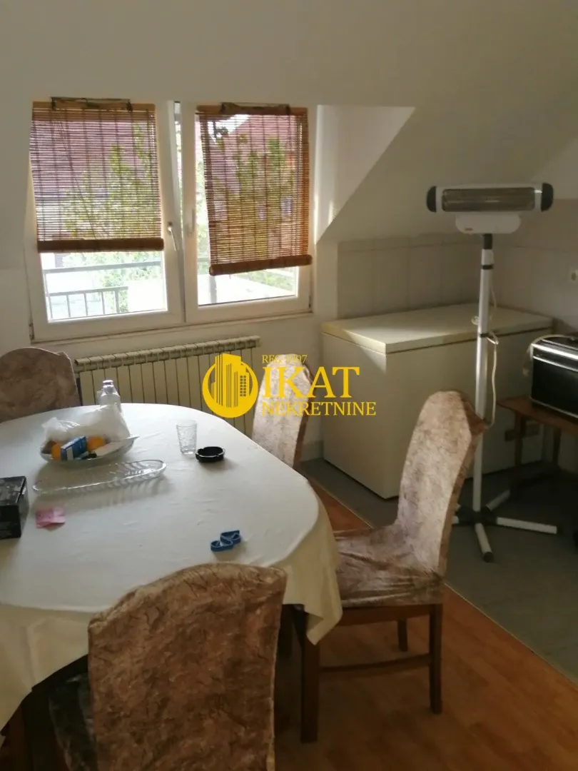 Prodaja, dvosoban stan, 56m², Batajnica, Beograd