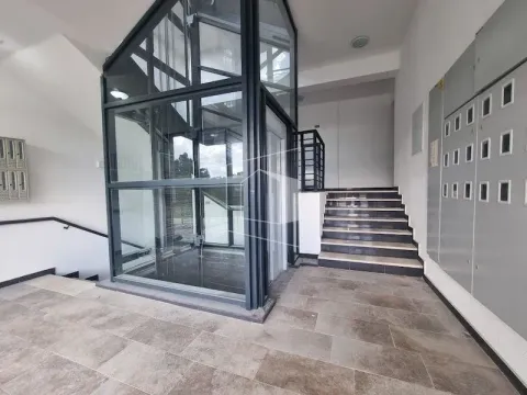 Izdavanje, stan, 33m², Centar, Podgorica - image 10