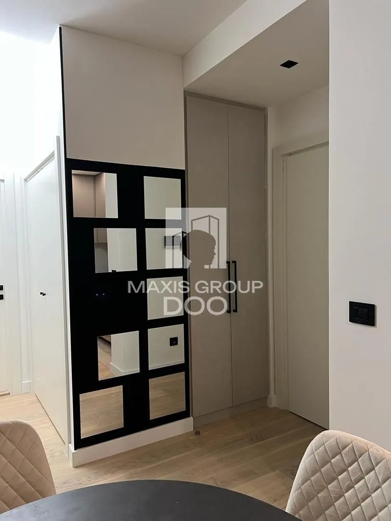Rent, two bedroom apartment, 51m², Savski Venac, Beograd