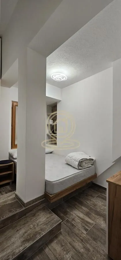 Prodaja, jednosoban stan, 32m², Centar, Vrnjačka Banja