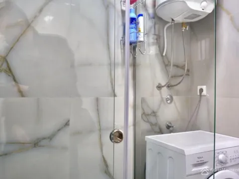 Prodaja, jednosoban stan, 39m², Bečići, Budva - image 9