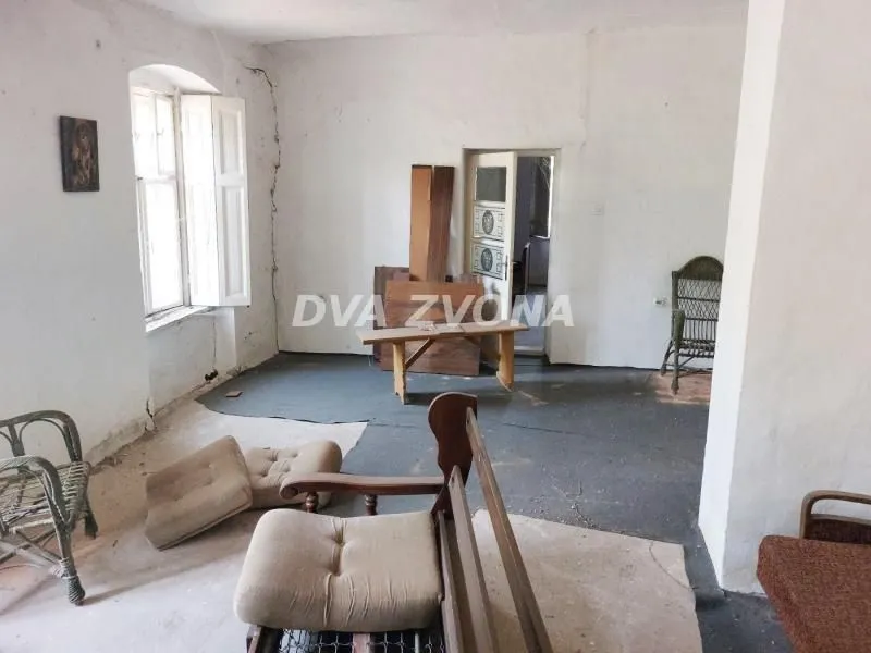 Prodaja, kuća, 270m², Bečej, Novi Sad