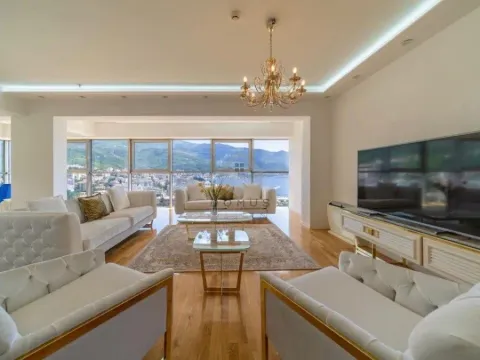 Rent, three bedroom apartment, 150m², Budva, Crna Gora