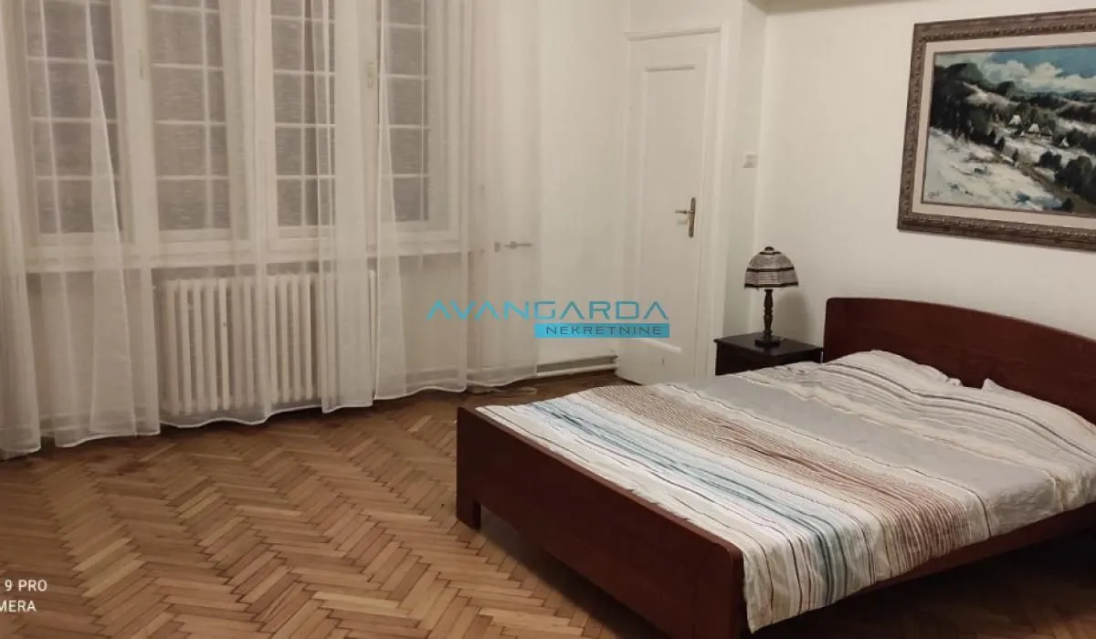 Izdavanje, stan, 144m², Palilula Sve Podlokacije, Beograd