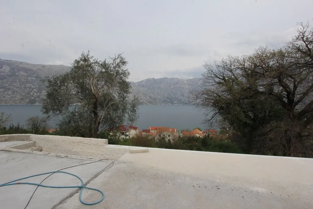 Sale, house, 175m², Prčanj, Kotor