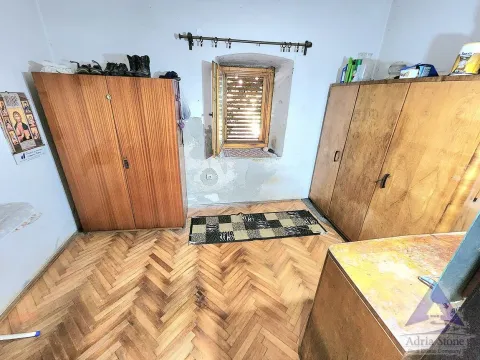 Prodaja, poslovni prostor, 77m², Škaljari, Kotor - image 8