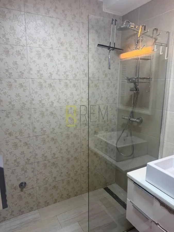 Rent, two bedroom apartment, 90m², Podgorica, Crna Gora