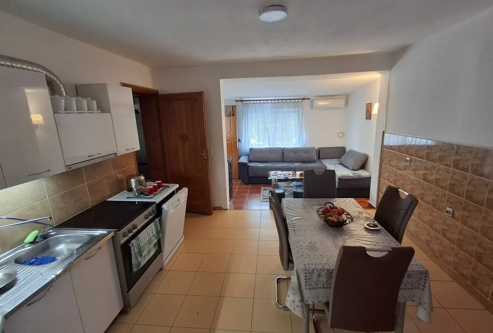 Prodaja, kuća, 105m², Zabjelo, Podgorica