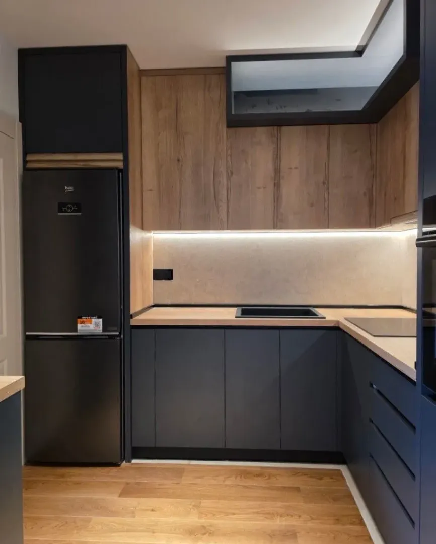 Izdavanje, trosoban stan, 163m², Dalmatinska ulica, Podgorica