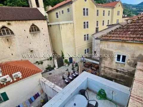 Prodaja, kuća, 300m², Centar, Kotor - image 20