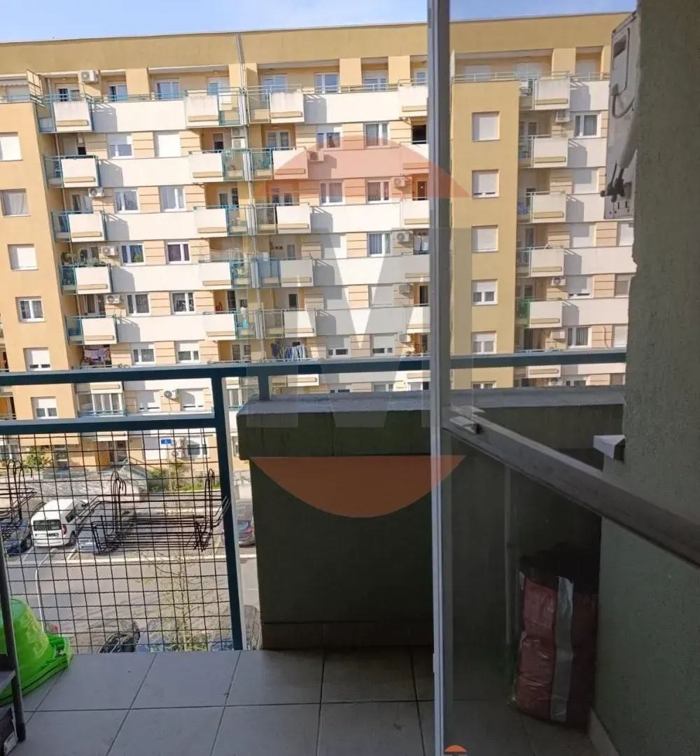 Prodaja, trosoban stan, 84m², Voždovac Sve Podlokacije, Beograd