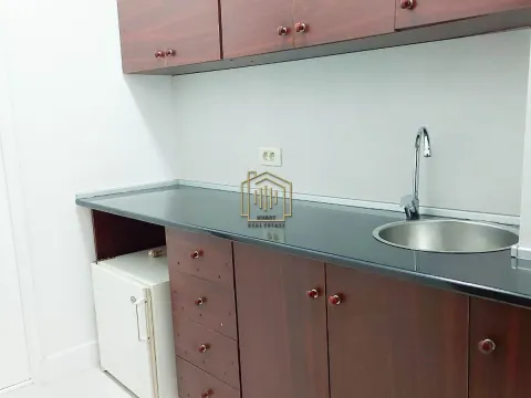 Izdavanje, poslovni prostor, 70m², Podgorica, Crna Gora - image 4