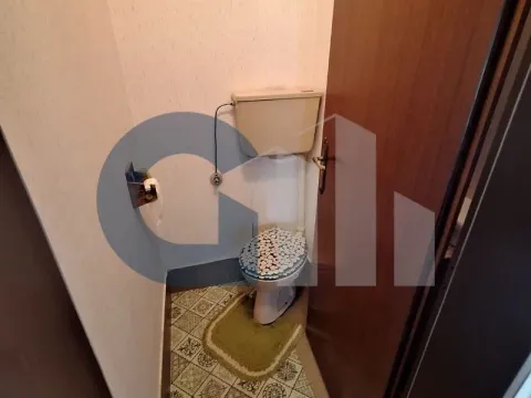 Rent, house, 360m², Centar, Stara Pazova - image 10