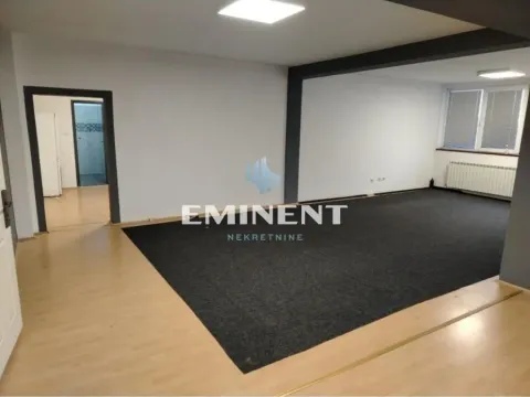 Izdavanje, poslovni prostor, 160m², Altina, Beograd - image 2