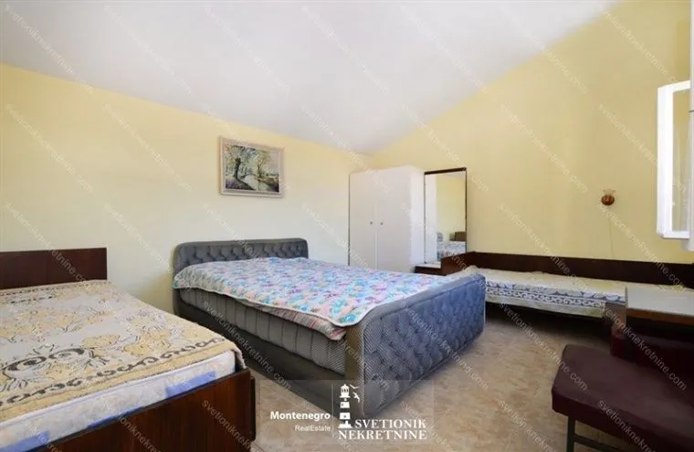 Prodaja, kuća, 245m², Igalo, Herceg Novi