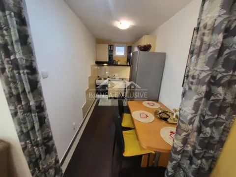 Prodaja, jednosoban stan, 40m², Zemun Kej, Zemun Sve Podlokacije - image 5