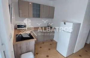 Rent, three bedroom apartment, 150m², Sutomore, Bar - image 10
