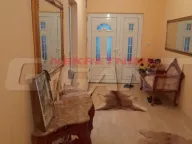 Izdavanje, četvorosoban stan, 140m², Miljakovac, Rakovica - image 13