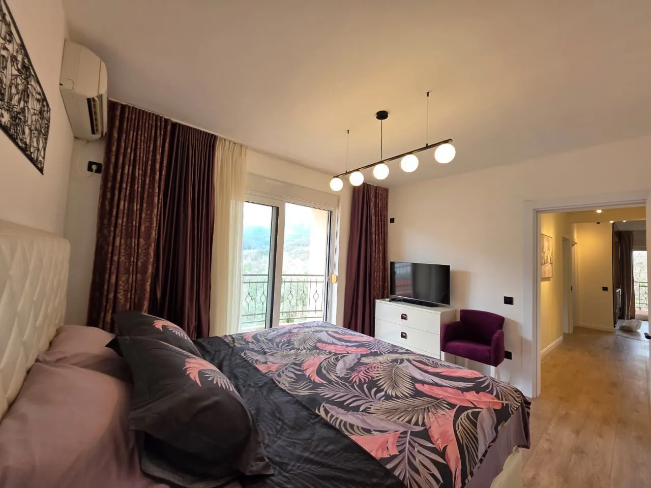 Prodaja, trosoban stan, 106m², Bečići, Budva