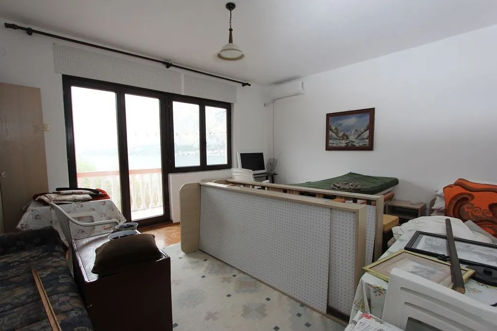 Sale, house, 160m², Prčanj, Kotor