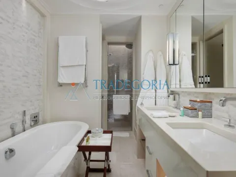 Prodaja, trosoban stan, 192m², Tivat, Crna Gora - image 19