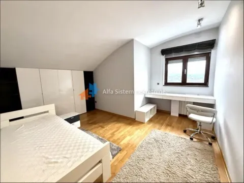 Rent, apartment, 160m², Vračar Sve Podlokacije, Beograd - image 11