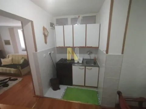 Izdavanje, dvosoban stan, 75m², Petrovaradin, Novi Sad - image 4