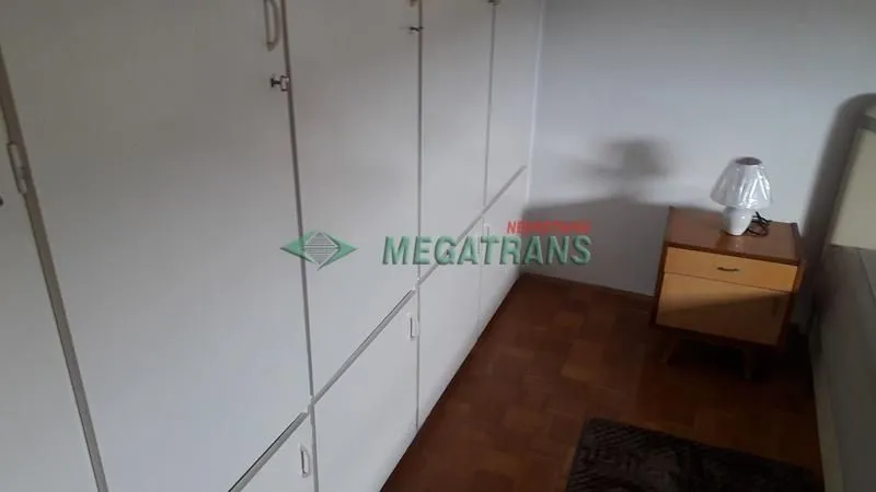 Izdavanje, četvorosoban stan, 97m², Centar, Novi Sad