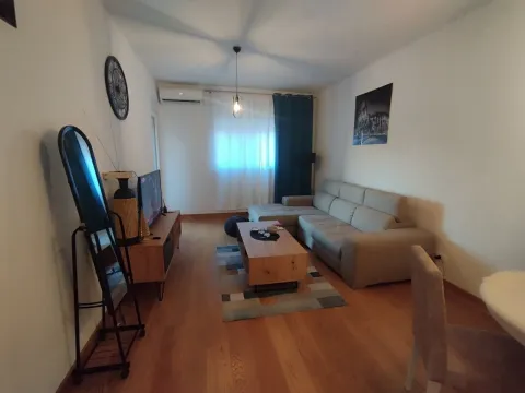 Izdavanje, stan, 48m², City Kvart, Podgorica - image 4