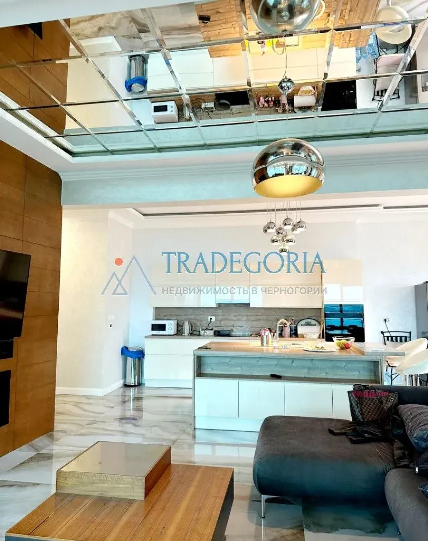 Prodaja, trosoban stan, 200m², Bečići, Budva