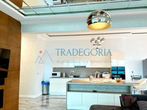 Prodaja, trosoban stan, 200m², Bečići, Budva - image 3