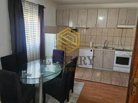 Rent, three bedroom apartment, 100m², Masline, Podgorica - image 8