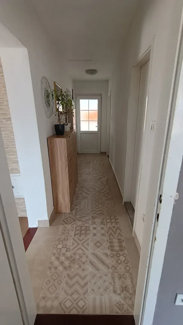 Prodaja, trosoban stan, 106m², Igalo, Herceg Novi