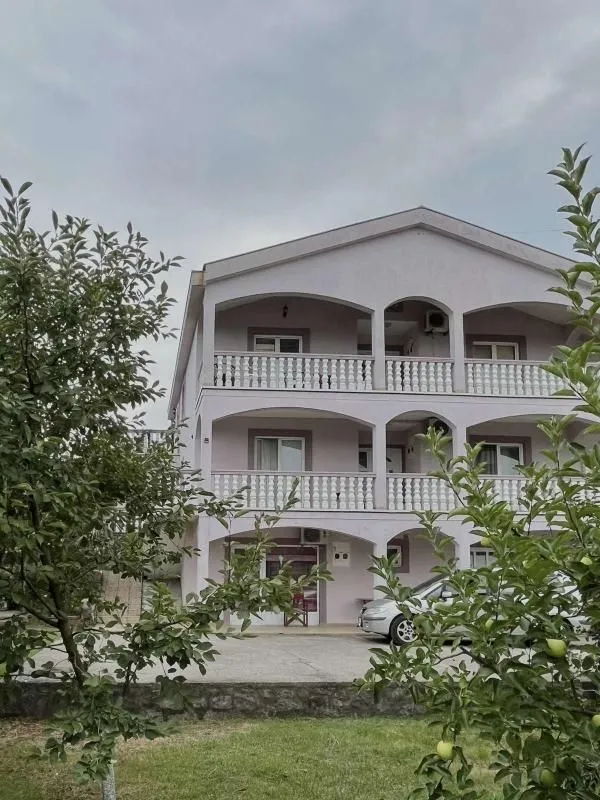 Prodaja, kuća, 280m², Gorice, Bijelo Polje