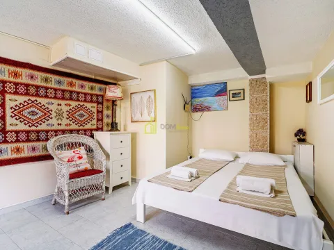 Prodaja, poslovni prostor, 1000m², Bečići, Budva - image 31