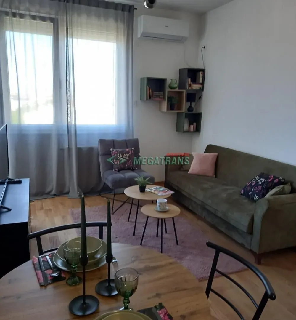 Izdavanje, dvosoban stan, 35m², Telep, Novi Sad Sve Podlokacije