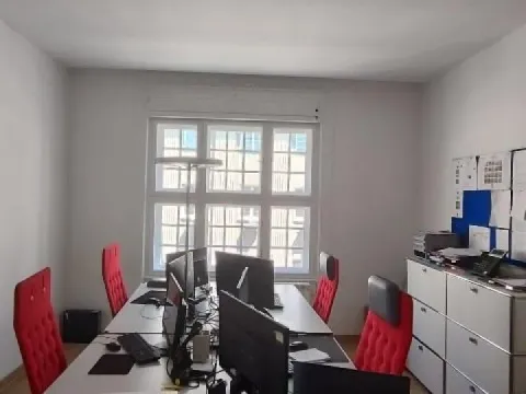 Izdavanje, poslovni prostor, 34m², Stari Grad, Beograd - image 2