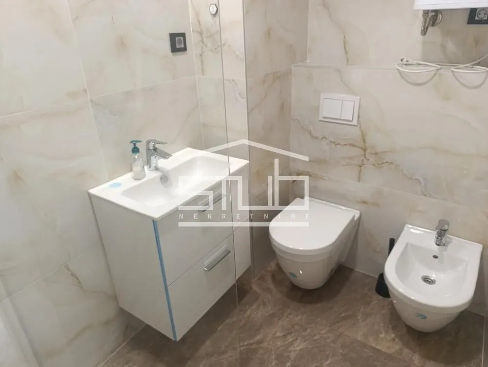 Rent, office space, 135m², Vukov Spomenik, Zvezdara Sve Podlokacije