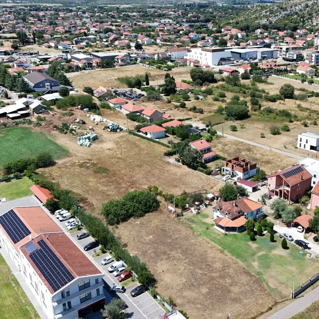 Prodaja, plac, 1000m², Donja Gorica, Podgorica
