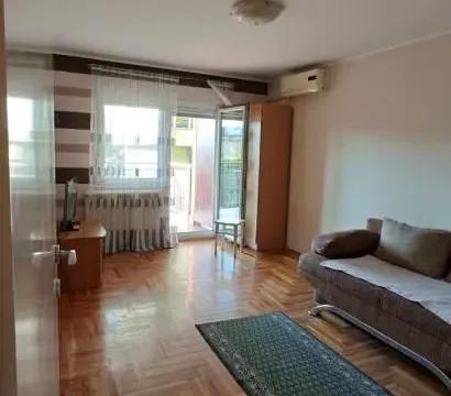 Izdavanje, jednosoban stan, 35m², Grbavica, Novi Sad Sve Podlokacije - image 3