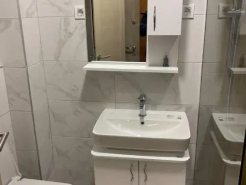 Izdavanje, dvosoban stan, 80m², Zabjelo, Podgorica - image 10