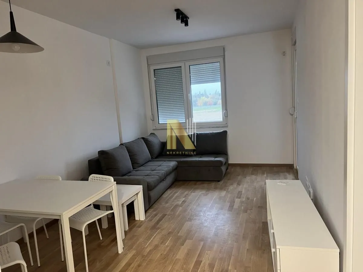 Rent, one bedroom apartment, 42m², Avijatičarsko naselje, Novi Sad Sve Podlokacije