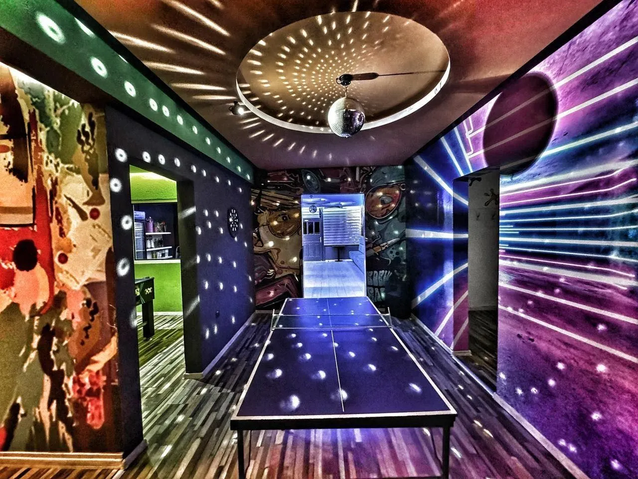 Prodaja, kuća, 400m², Stari Aerodrom, Podgorica