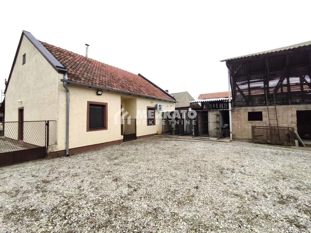 Sale, house, 140m², Melenci, Zrenjanin