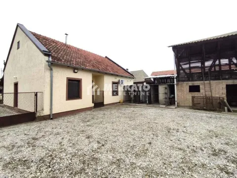 Sale, house, 140m², Melenci, Zrenjanin - image 14