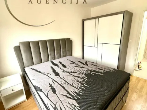 Rent, one bedroom apartment, 42m², Pobrežje, Podgorica - image 8