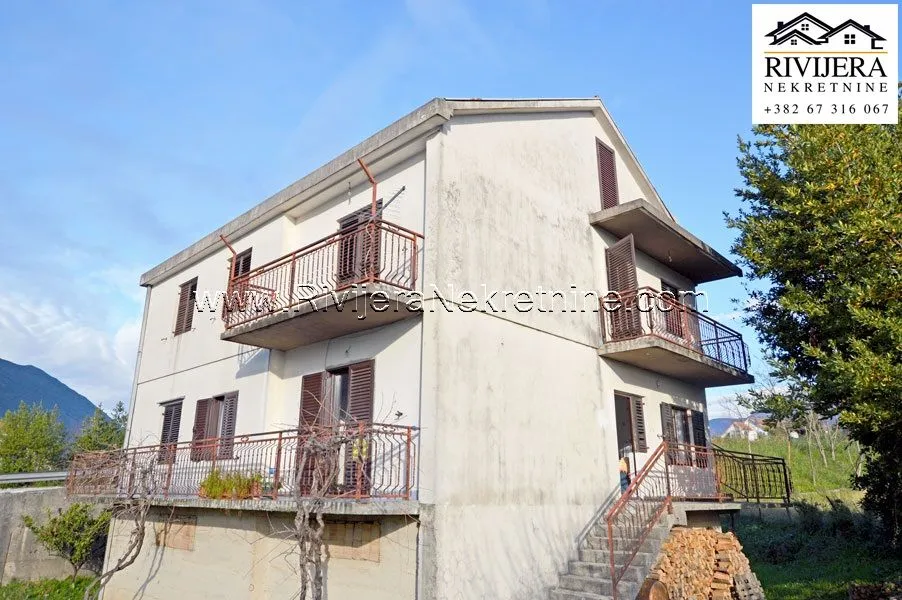 Prodaja, kuća, 270m², Igalo, Herceg Novi