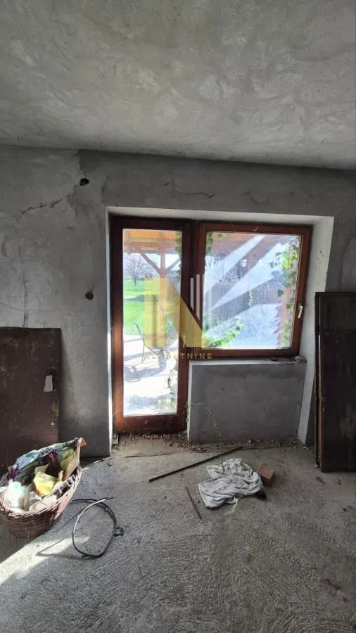 Prodaja, kuća, 114m², Čenej, Novi Sad Sve Podlokacije